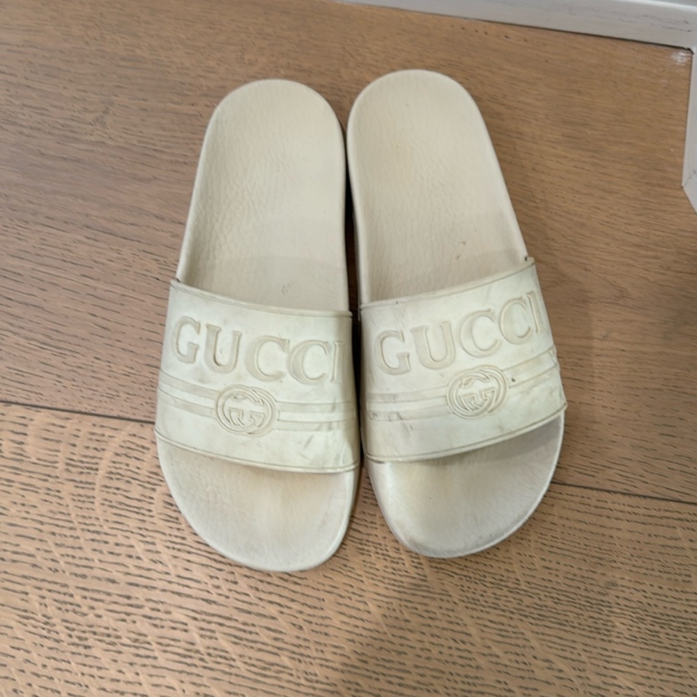 Gucci sandals